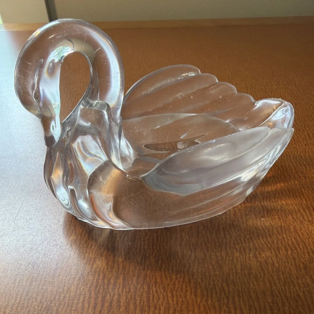 Vintage Swan Soap Dish 70's Kitsch Clear Plastic Lucite Trinket Holder